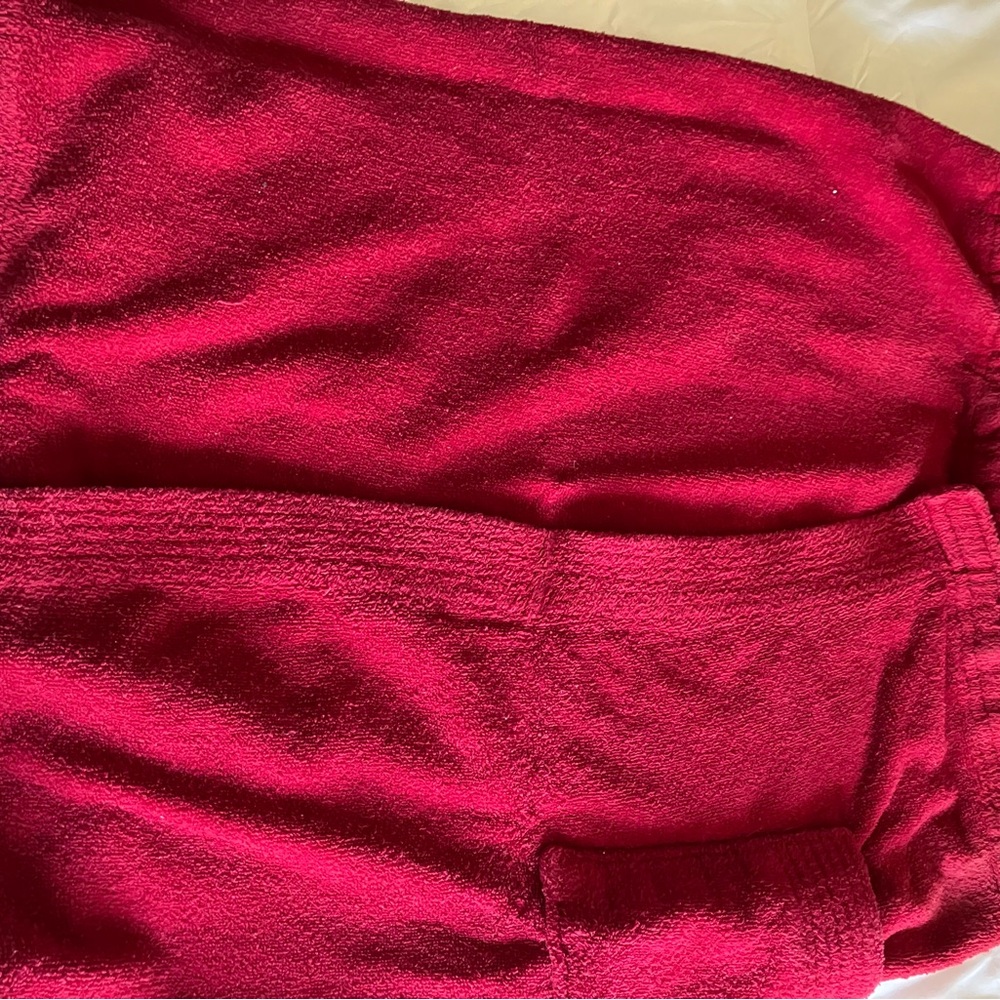 Red jacket - Picture 10 of 10